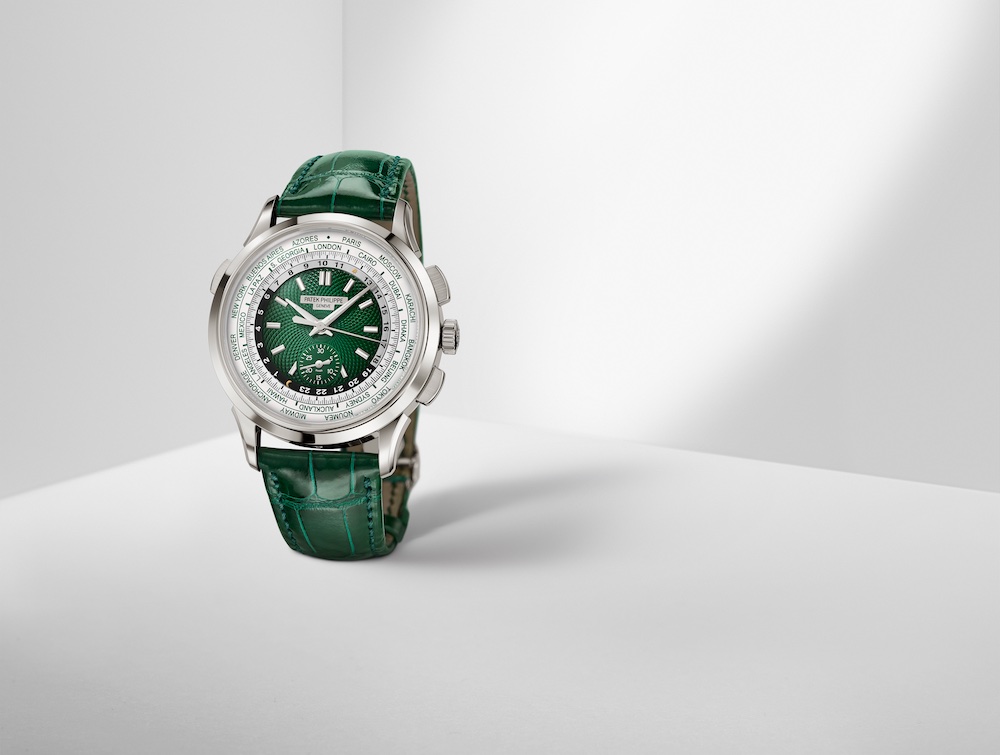 Haute Complication: Patek Philippe Ref.5930P-001 World Time Flyback Chronograph