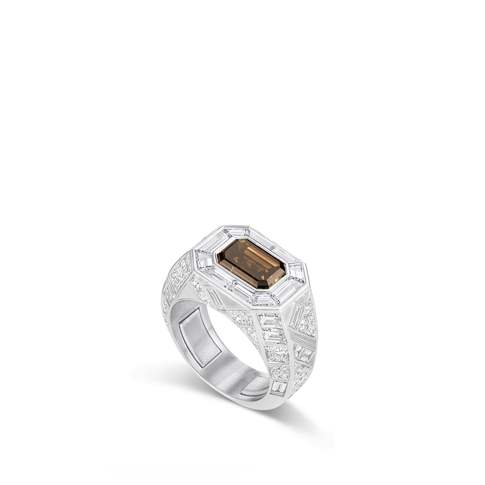 Tonal Troves: High Jewelry Maisons Are Leaning Toward A More Neutral Color Palette This Season