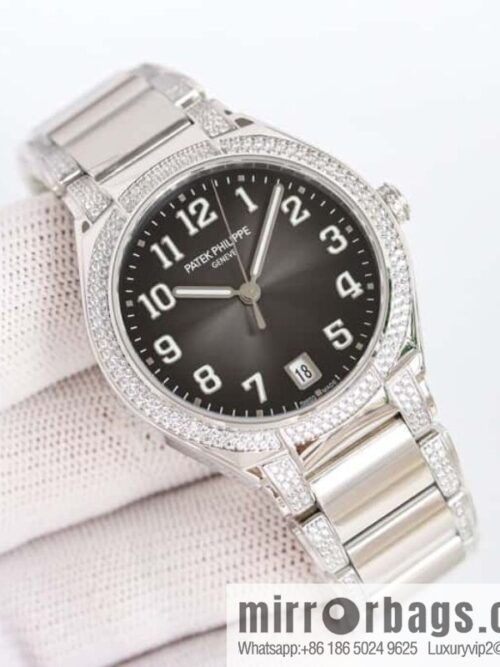 Patek Philippe TWENTY~ 4 Series 7300 324SC Self-winding Movement Watch