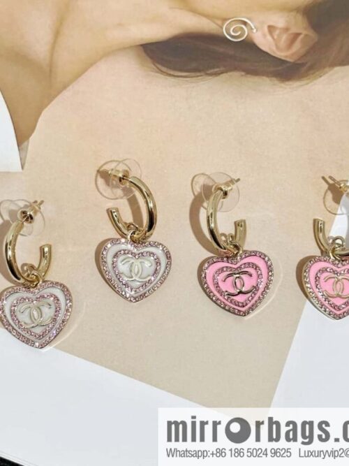 IMG_2708-800x8000dcm341ox0b72537_20250630153614.jpg ❗️New ❗️ Chanel stud earrings ☀️ new ☑️ Chanel c2 double c peach heart love stud earrings ☀️