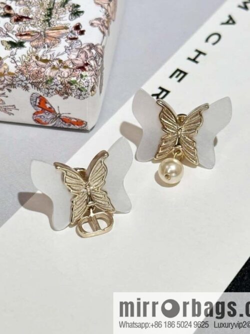 IMG_2855-800x800pudqg3zrnkd72391_20250630153111.jpg New ☑️ DIOR butterfly pearl stud earrings