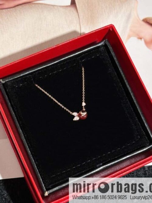 IMG_3081-800x800xl43qcheozj72206_20250630152447.jpg ❗️New ❗️ ☀️ Original ☀️ Qeelin Kirin Goldfish Necklace ☀️