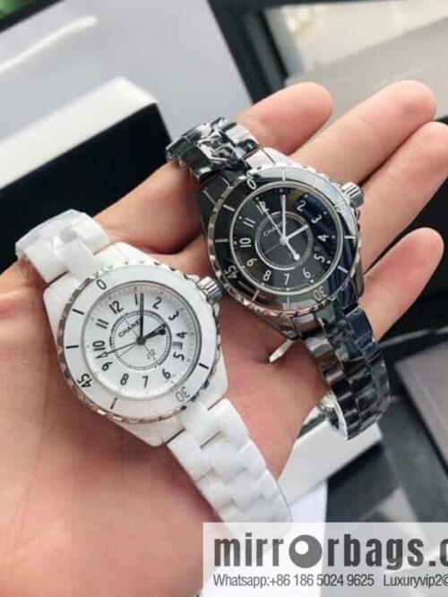IMG_4753-800x800l0wven5jxzi78321_20250630191924.jpg Women\'s model, official synchronization, and higher quality, the new H5698 brand Chanel series J12 movement type quartz gender women\'s quartz appearance details table diameter 33 mm