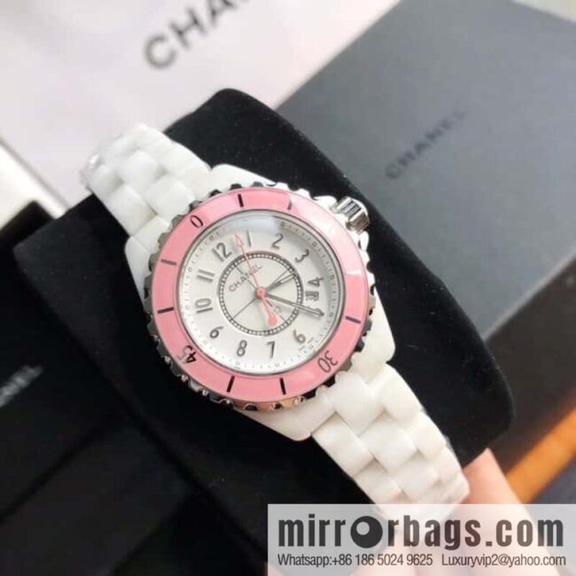 IMG_4790-800x80023gbj45rxsp78272_20250630191808.jpg Women\'s model, official synchronization, and higher quality, the new H5698 brand Chanel series J12 movement type quartz gender women\'s quartz appearance details table diameter 33 mm