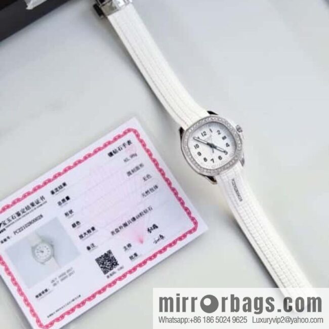 IMG_5272-800x800g4l1fachs1n69885_20250630140558.jpg Exclusively launched, the new Patek Felix AQUANAUT series dial is inlaid with 48 vs2.0 real diamonds, about 1.2 carats, the original Swiss quartz movement, the watch size is 38mm