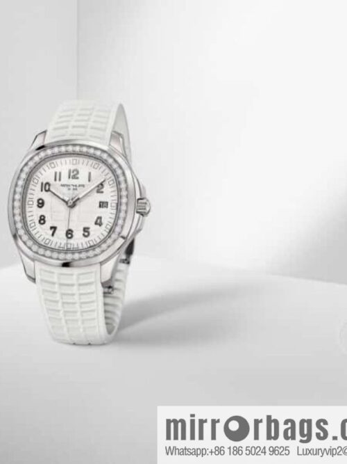 Exclusively launched, the new Patek Felix AQUANAUT series dial is inlaid with 48 vs2.0 real diamonds, about 1.2 carats, the original Swiss quartz movement, the watch size is 38mm