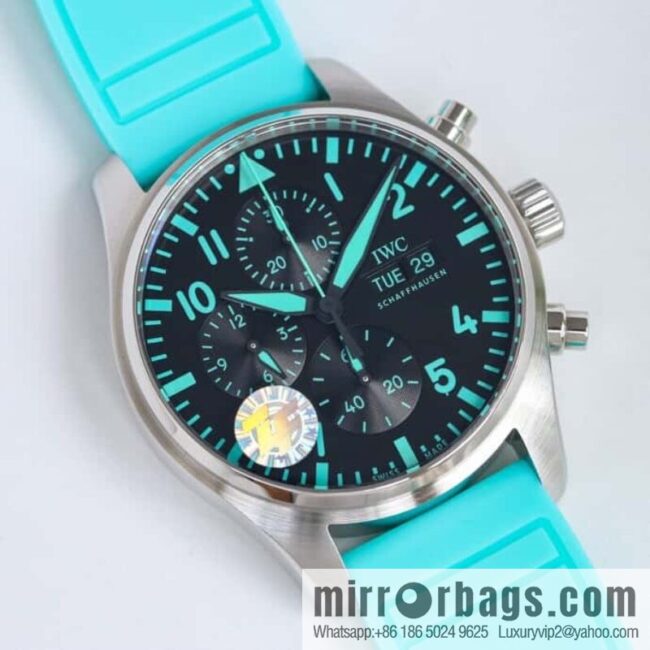 IWC Pilot Series IWC Self-produced CAL.69385 Movement Watch OR6 Mercedes-AMG Petronas Team \"Special Edition