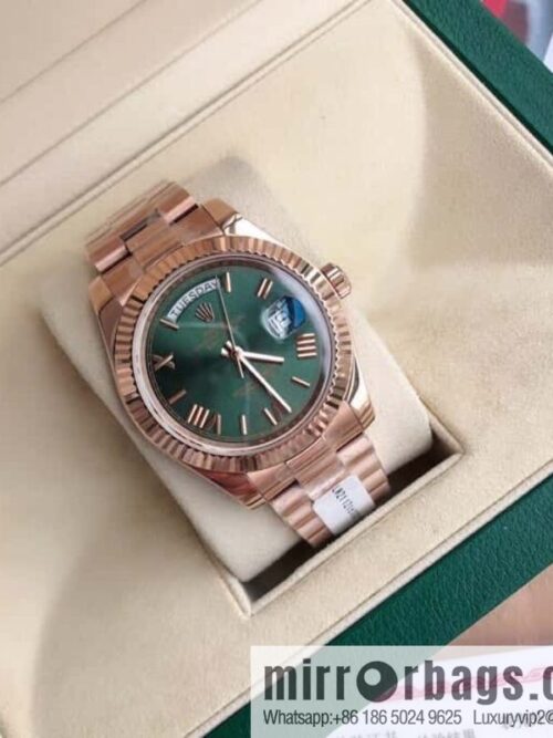IMG_5949-800x80021b1t4ubz5w69103_20250630134450.jpg Rolex log type, the whole body is wrapped in 18k gold, the watch diameter is 41mm, and the original Swiss eta-2836 movement watch is loaded.