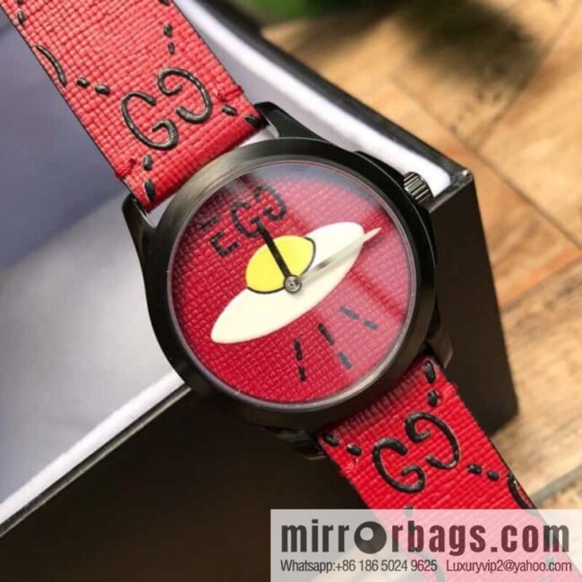 IMG_60740-800x800sj1l2vj0cvq60467_20250630015310.jpg Gucci GUCCI\'s latest watch black rubber strap with three-dimensional Gucci logo and black PVD pin clasp, Rhonda quartz movement