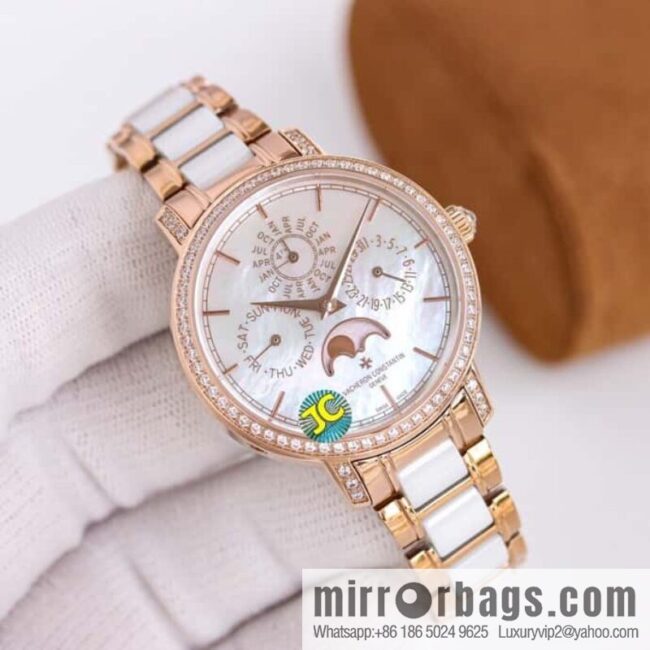 Vacheron Constantin Traditionnelle series perpetual calendar 36.5 mm diameter watch model: 4305T/000R-B947