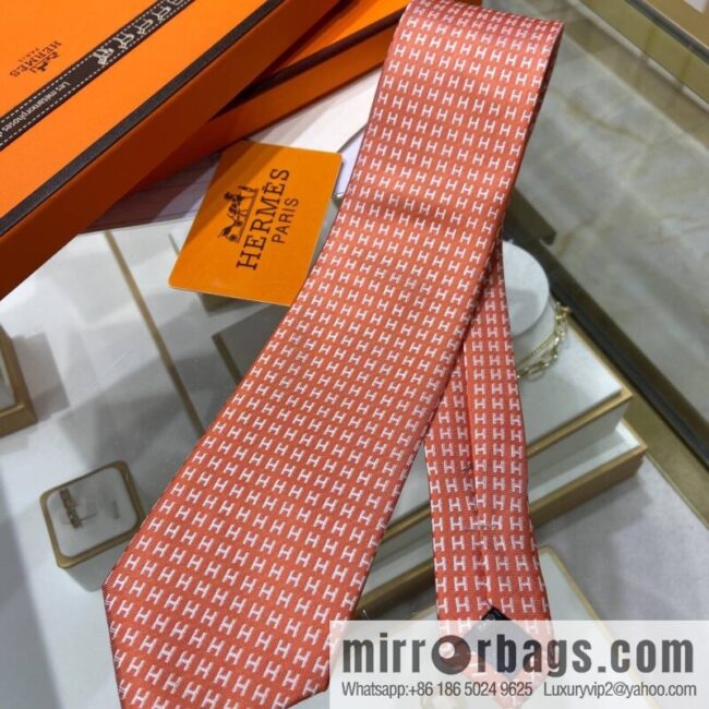 Hermes 100% Top Twill Silk H-Pattern Jacquard Tie