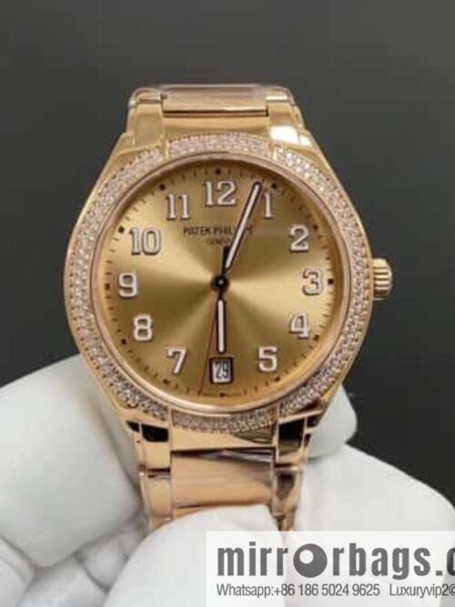 Patek Philippe TWENTY~ 4 Series 7300 Watch 324SC Self-winding Movement