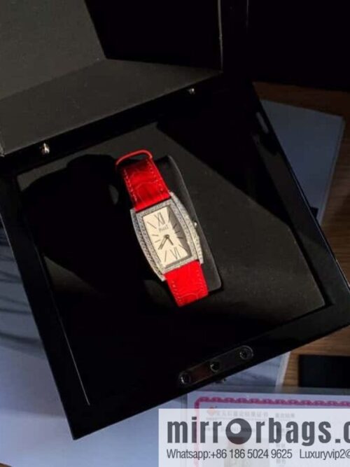 IMG_9145-800x800zdphhcwcnzo27170_20250626004746.jpg Piaget quartz women\'s original Swiss movement model GOA39191