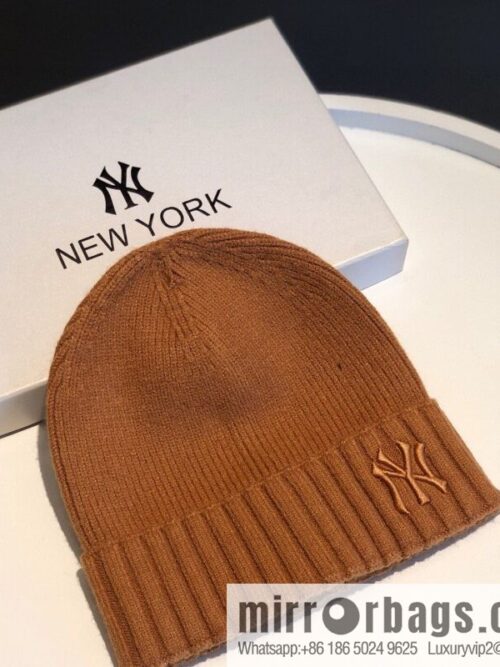 MLB-NY Plush thermal wool knitted hat