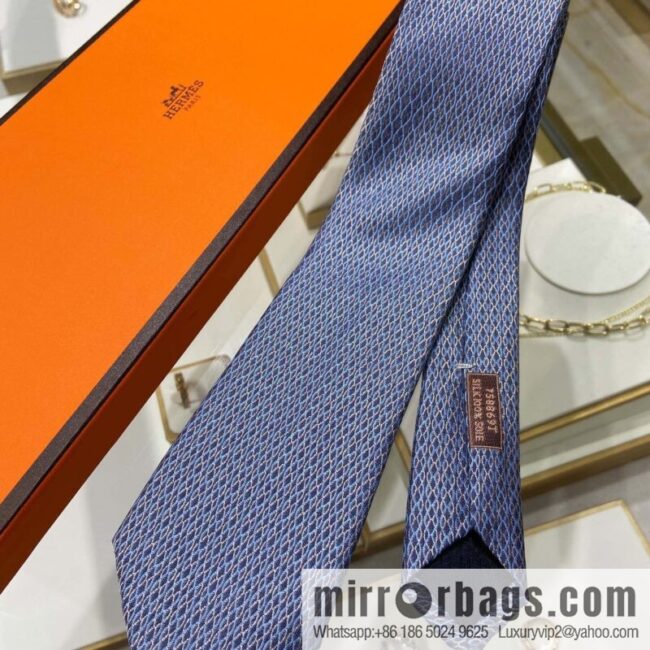 Hermes 100% Premium Twill Silk Mesh Print Tie