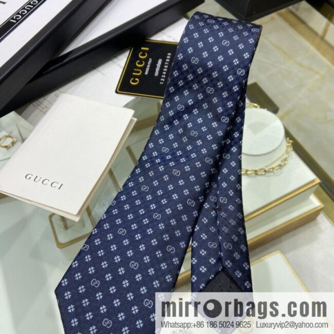 GUCCI Gucci 100% Top Jacquard Silk Clover Tie