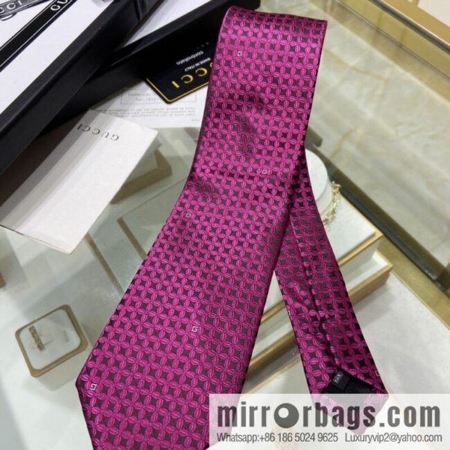 GUCCI Gucci 100% Top Jacquard Silk GG Clover Tie