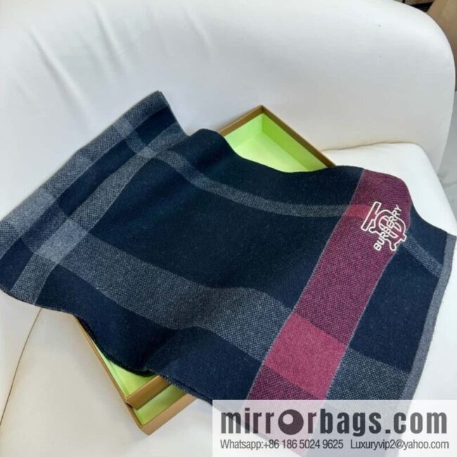 Burberry Burberry TB Cashmere Checked Men\'s Scarf