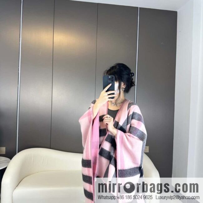 Burberry, cashmere double-sided cape