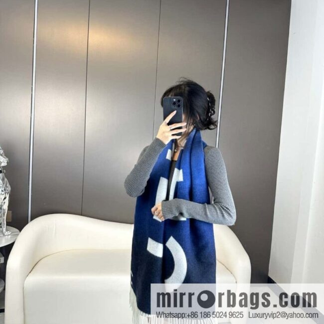 CHANEL gradual change double-sided scarf shawl