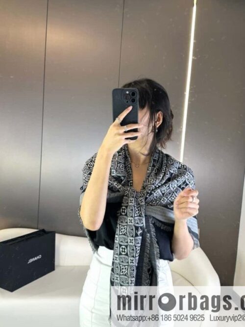 a1696688958153_5046-800x800us0wvkot0rw45087_20250629233348.jpg LV 2023 new 1854 cashmere square scarf