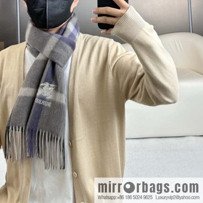 Burberry Burberry, War Horse Plaid, Couple, Cashmere Scarf