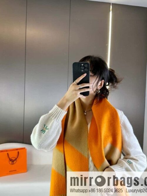 a1696949647698_0162-800x800ukabrda3luc44461_20250629232801.jpg Hermès double-sided jacquard thickened fringed scarf