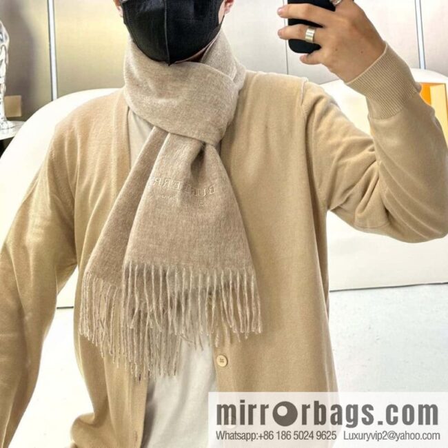 Burberry Burberry 2023 Paris Fashion Show Double Sided Cashmere Scarf