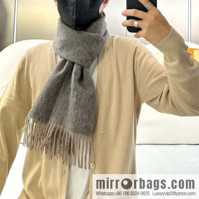 Burberry Burberry 2023 Paris Fashion Show Double Sided Cashmere Scarf