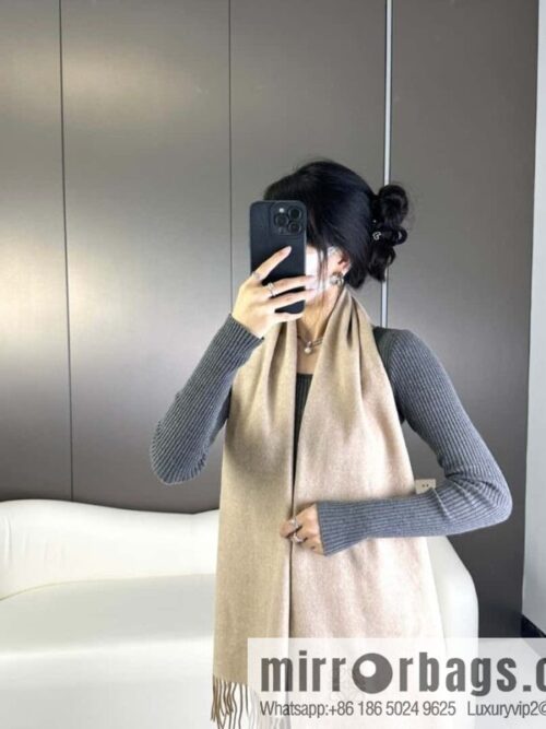 a1697210294246_3586-800x800ldlpbsv3fpf33400_20250626032157.jpg LOEWE double-sided color scheme cashmere scarf