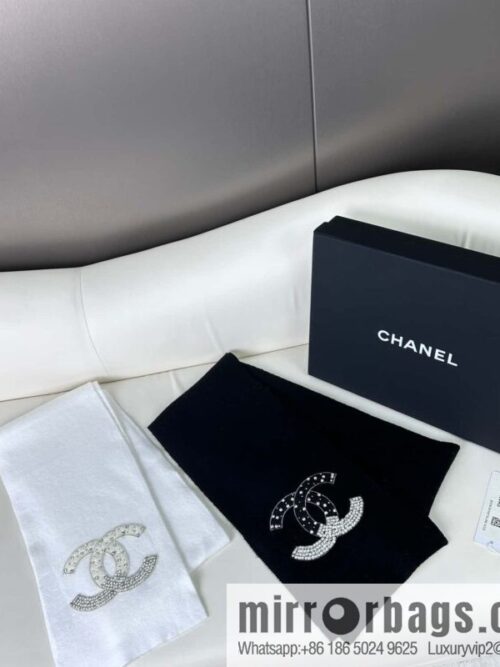 a1697554235990_8433-800x800ev4dfta2gjz32510_20250626031013.jpg Chanel Premium Handmade Rhinestone Scarf Full of Diamonds