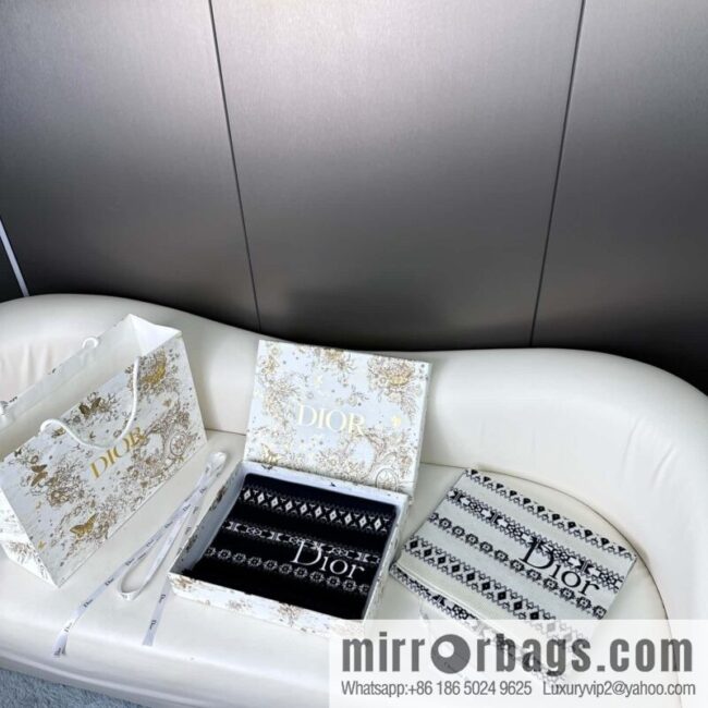 DIOR latest autumn and winter [D pattern] pure cashmere scarf shawl