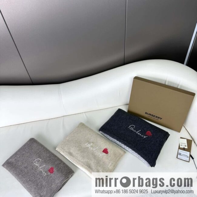 Burberry, Knitted Cashmere Scarf