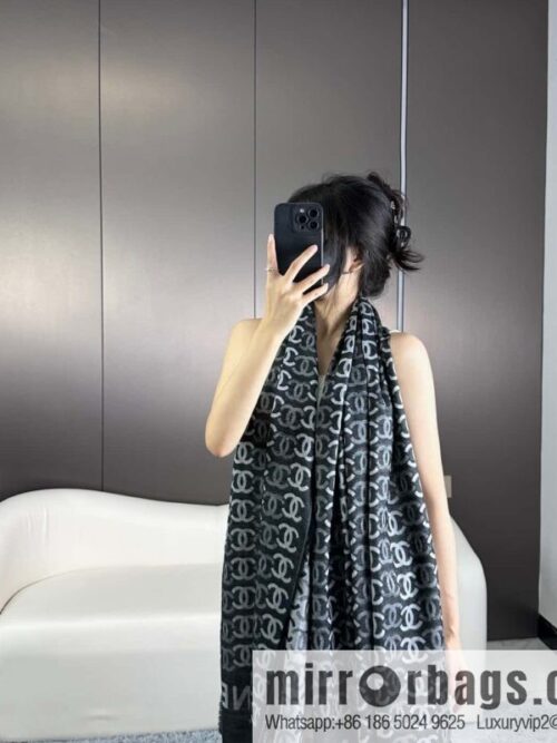 a1699198742696_6514-800x800wjimipr4iya21487_20250625214053.jpg CHANEL double C letter logo shawl