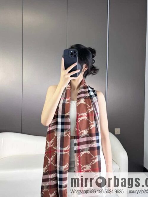 a1700843834676_0780-800x800ympxb5fcuka20883_20250625212036.jpg Burberry B Double-Sided Plaid Jacquard Warhorse, Thin Double-Sided Shawl