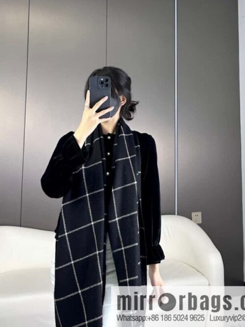 a1701188592653_5647-800x800mbsgtgnervs20804_20250625211743.jpg CHANEL autumn and winter new products · cashmere shrink scarf