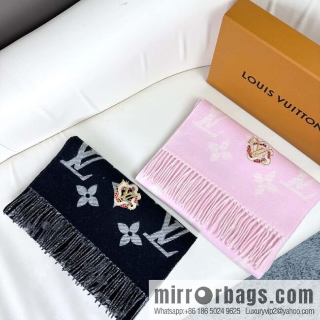 LV letter embroidered sticker scarf M79522