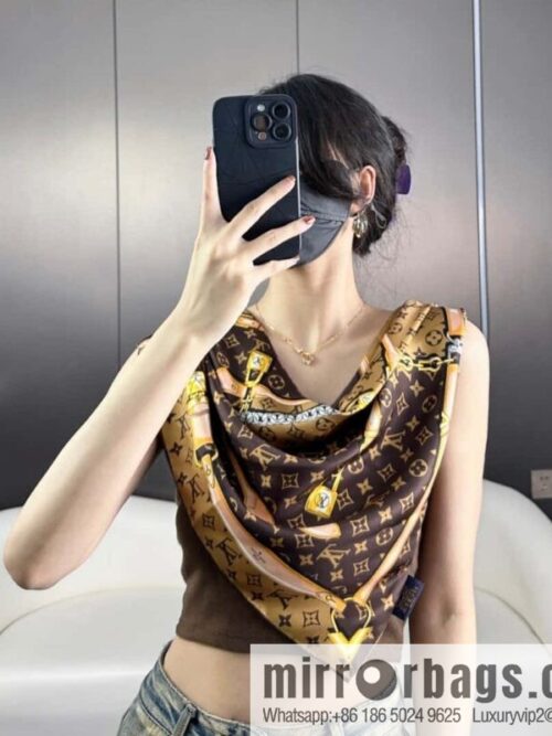 LV belt square towel M78666