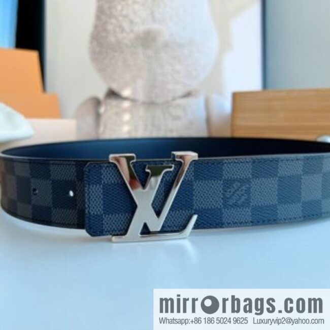LV/Louis Vuitton Monogram Canvas. Damier Canvas Men\'s 40mm Belt