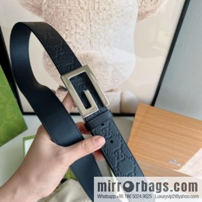 Gucci Gucci G-shaped metal rotating clip buckle, with the first layer of cowhide embossed texture belt 3.5mm