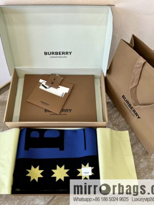 i1663291501_4411_0-800x800ubyx3pmdyck65959_20250630120509.jpg Burberry \"London\" Unisex Scarf