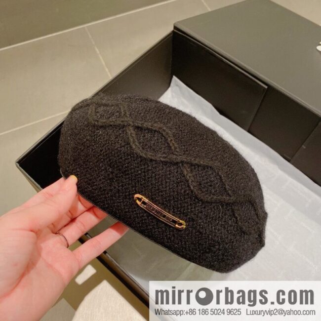 Dior 2022 autumn and winter new knitted beret