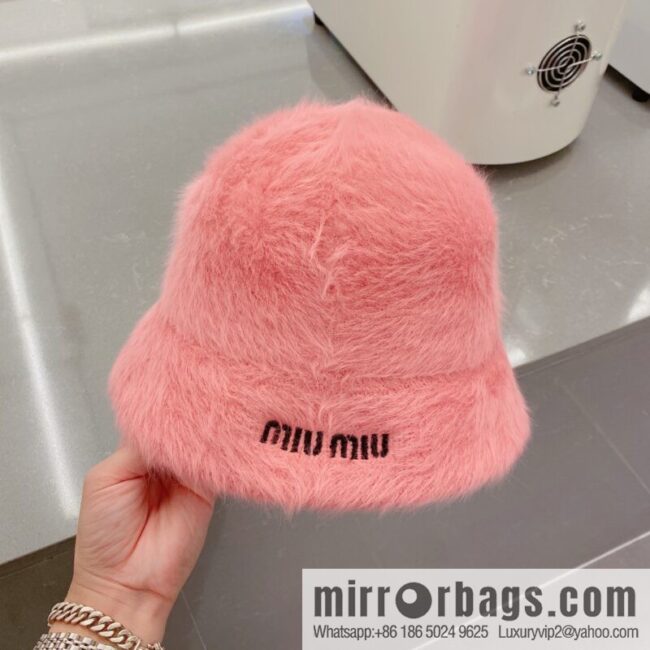 Miumiu miumiu rabbit fur top hat