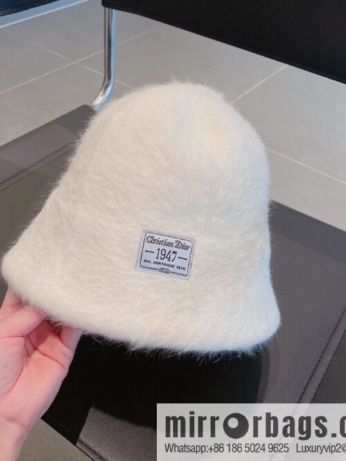 Dior 2022 autumn and winter new rabbit fur bucket hat