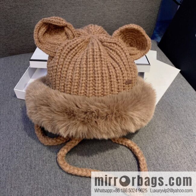 Chanel Chanel autumn and winter ear protector cold hat