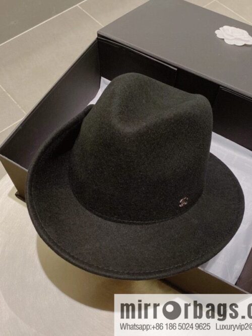 i1668528270_8820_1-800x800icvrzma0t3k57746_20250630012621.jpg Chanel 2022 autumn and winter new top hat