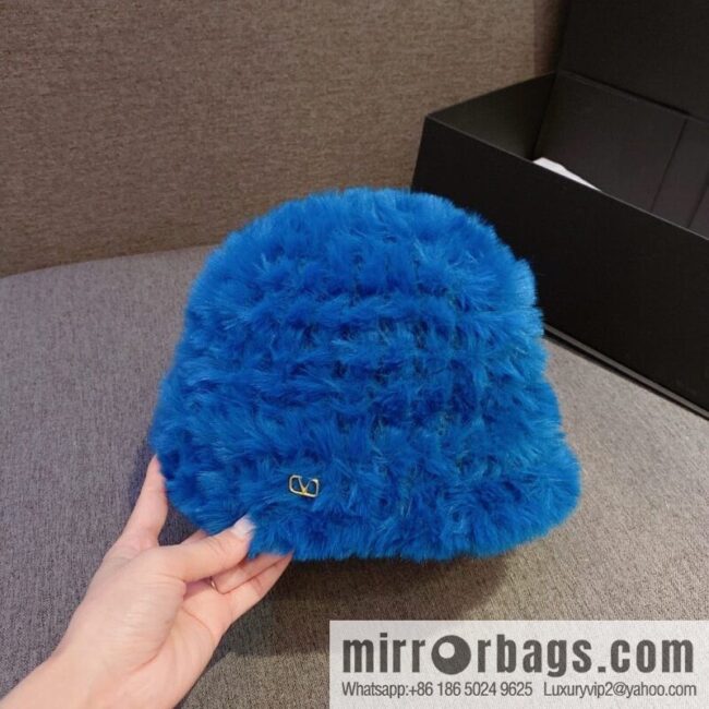 VALENTNNO rabbit fur bucket hat