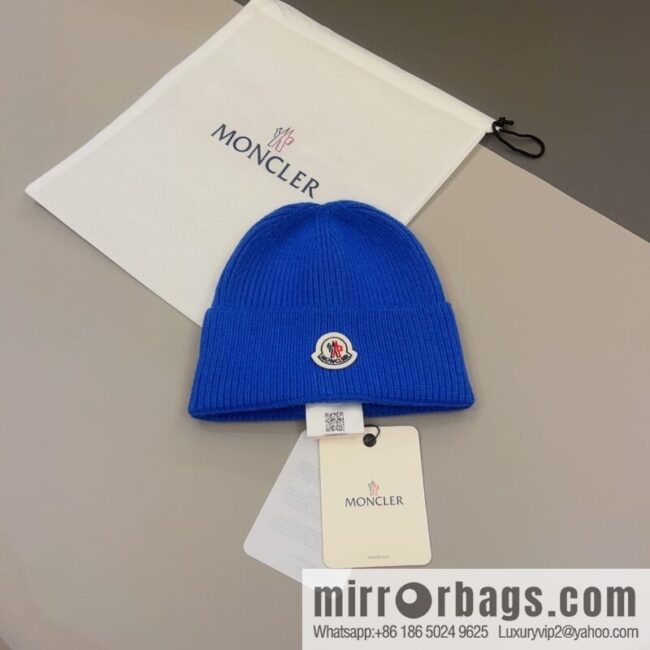 Moncler Color Unisex Knitted Hat