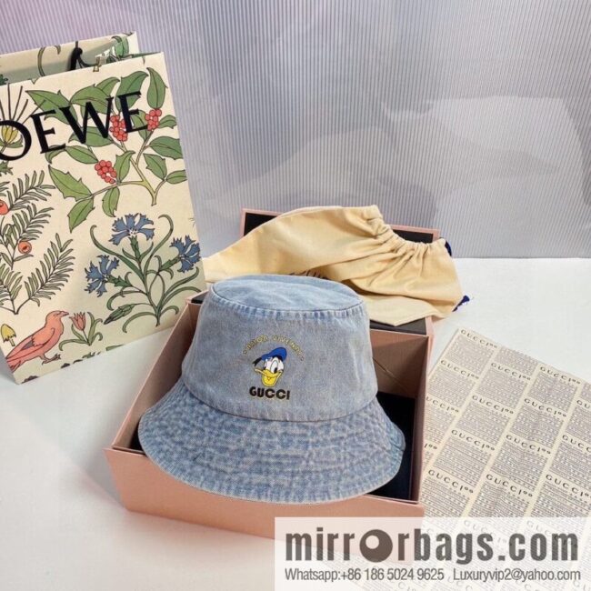 Chanel 2022 autumn and winter new wool bucket hat