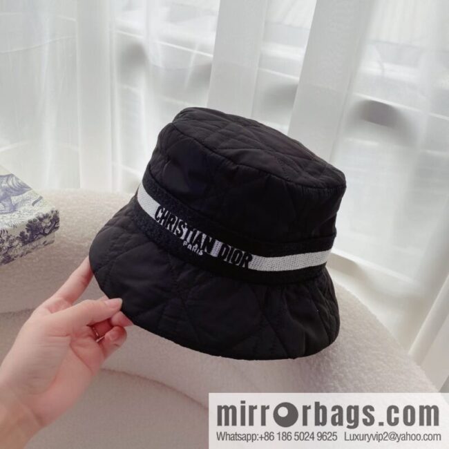 Dior 22 years old new diamond bucket hat